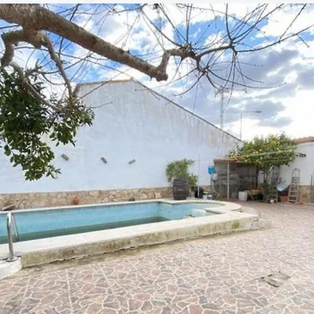 La Luna Villa *